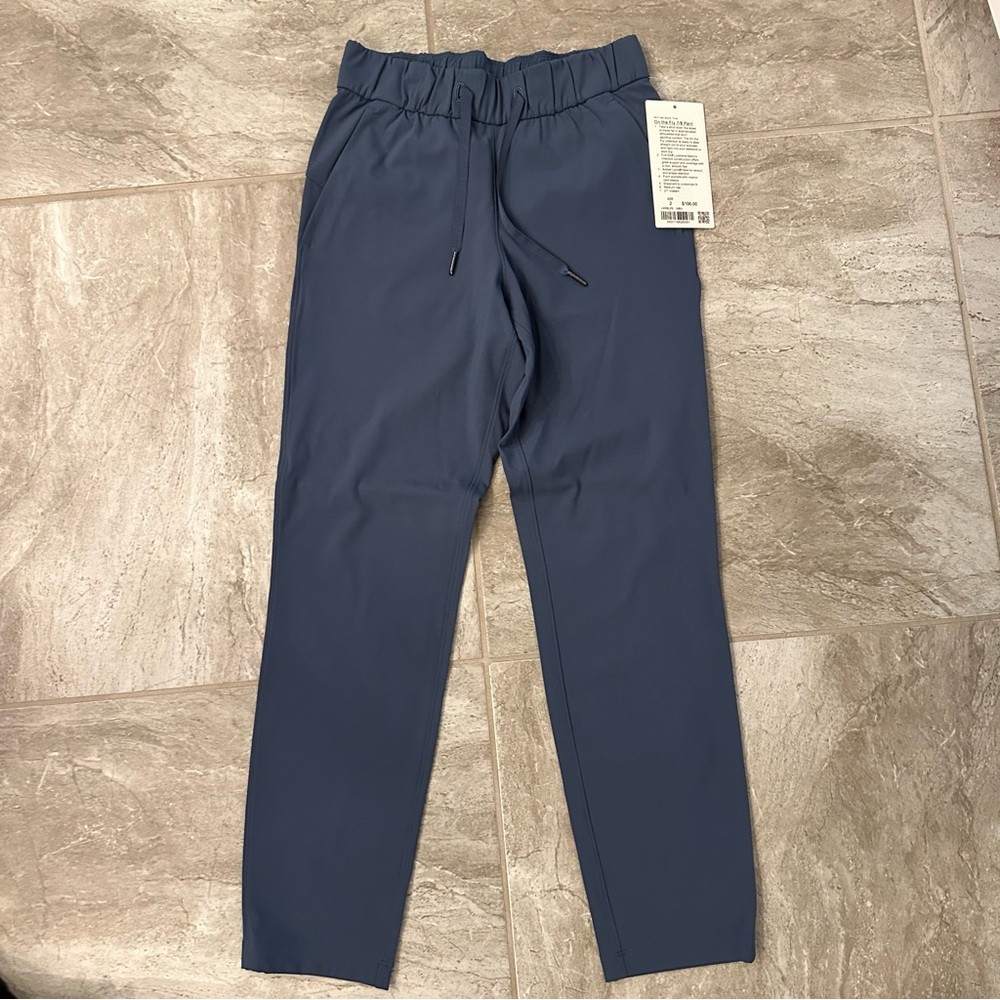 COPY - NWT lululemon on the fly pant 7/8 27” sz 2